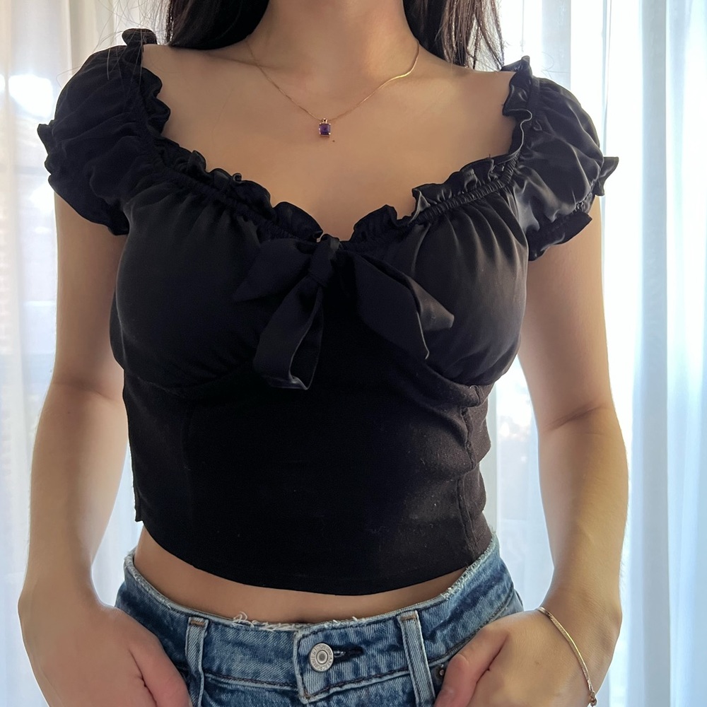 I AM GIA look alike milkmaid top